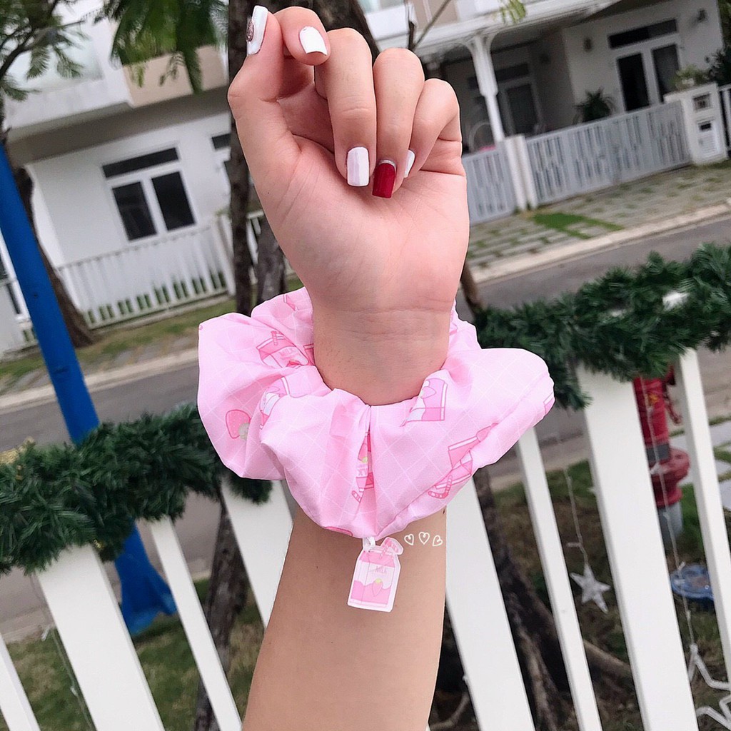 Cột tóc Scrunchies Charm Milk Box