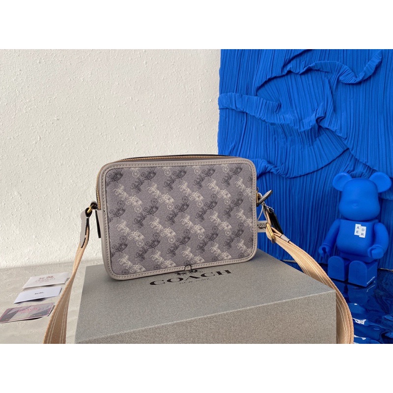 Túi đeo chéo COACH thời trang cao cấp 2021