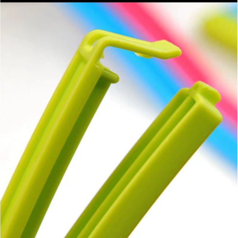 Set 4 chiếc kẹp miệng túi thức ăn, gia vị tránh bị ươt, hỏng