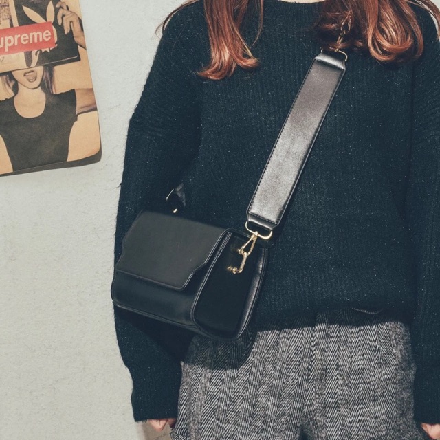 TXN450101B TÚI ĐEO CHÉO NỮ THỜI TRANG DA TRƠN ĐEO VAI DÂY ĐEO BẢN TO ULZZANG CỰC SÀNH ĐIỆU | BigBuy360 - bigbuy360.vn