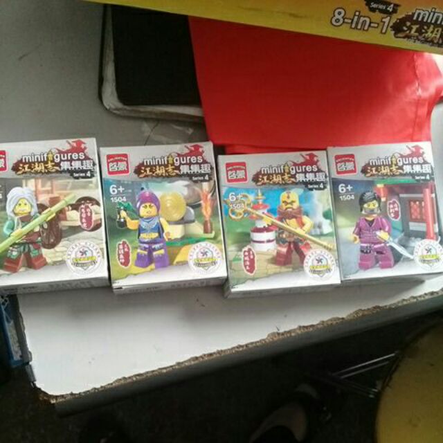 Lego ninja 20k 1 hộp.