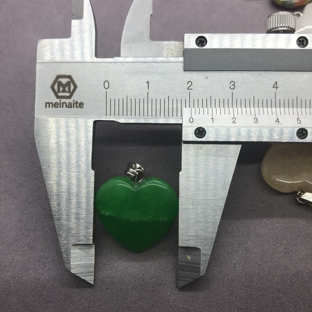 Mặt dây chuyền đá opal màu tự nhiên hình trái tim 0.6x2cm