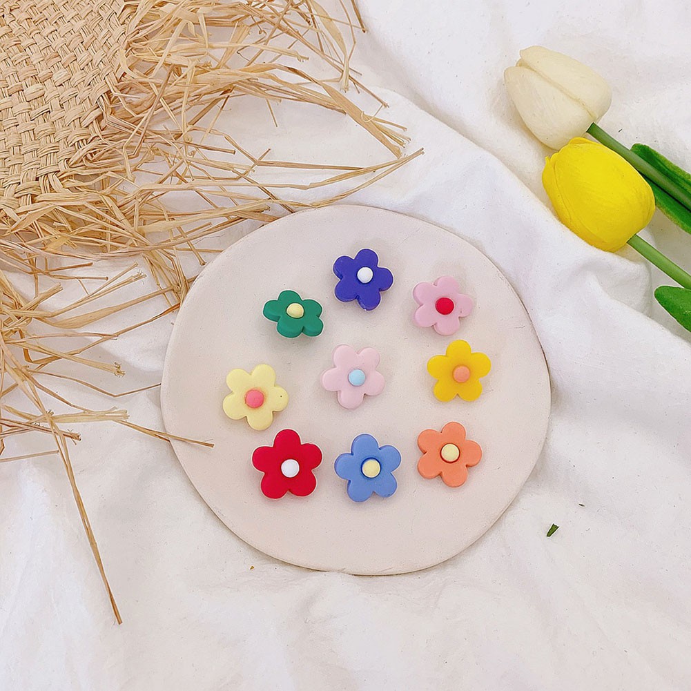 Cute multicolored sunflower shaped plastic shoe decoration patch