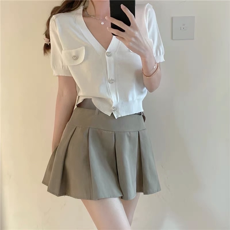 Áo len cộc tay cổ V 2 túi ngực