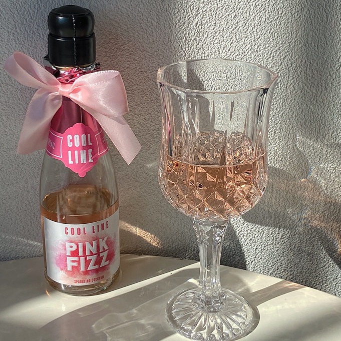 Ly, Tách Uống Nước Có Đế Wine Glass Sọc Chéo