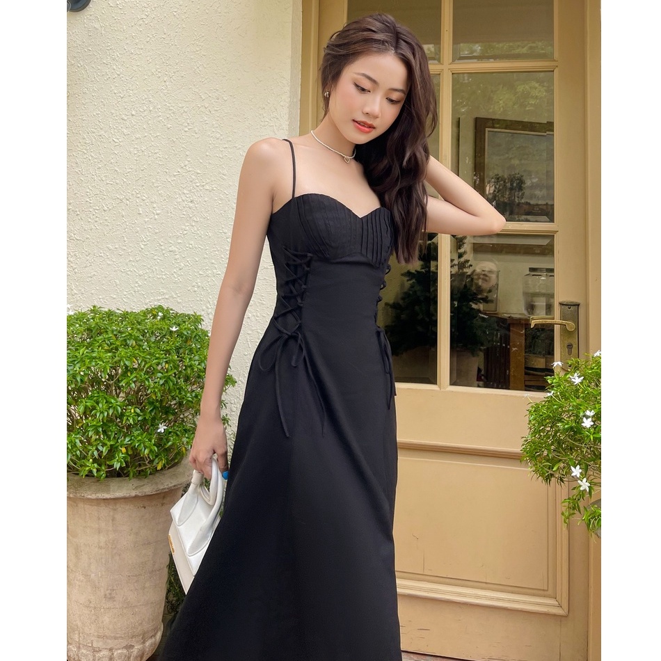 Đầm đi dự tiệc cưới thiết kế hai dây dáng xòe, đan dây xinh xắn