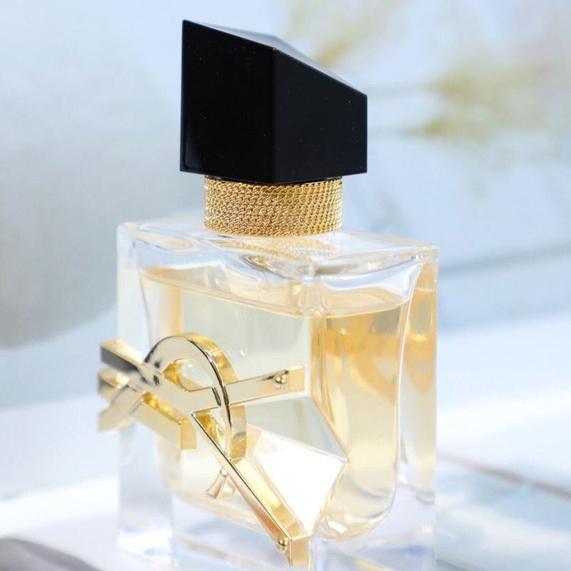 Yves Saint Laurent Nước hoa YSL 7.5ml mùi hương dịu dàng dễ chịu | BigBuy360 - bigbuy360.vn