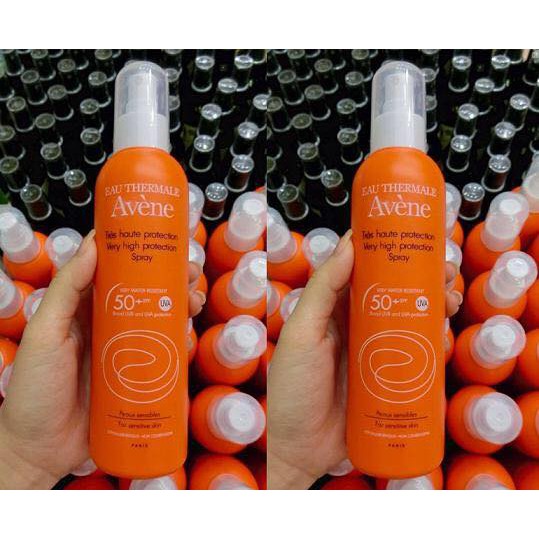 kem chống nắng Avene dạng xịt 200ml