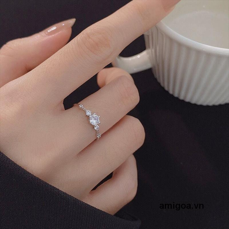 ✨✨Nhẫn xoắn Bạc đính đá cao cho nữ, Đá chủ lấp lánh tựa kim cương thiết kế sang trọng Quý Phái