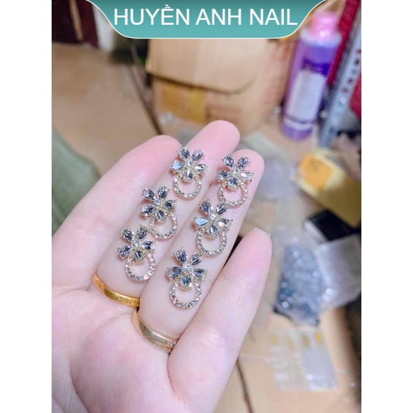 Charm hoa đá cao cấp-Shop Huyền Anh