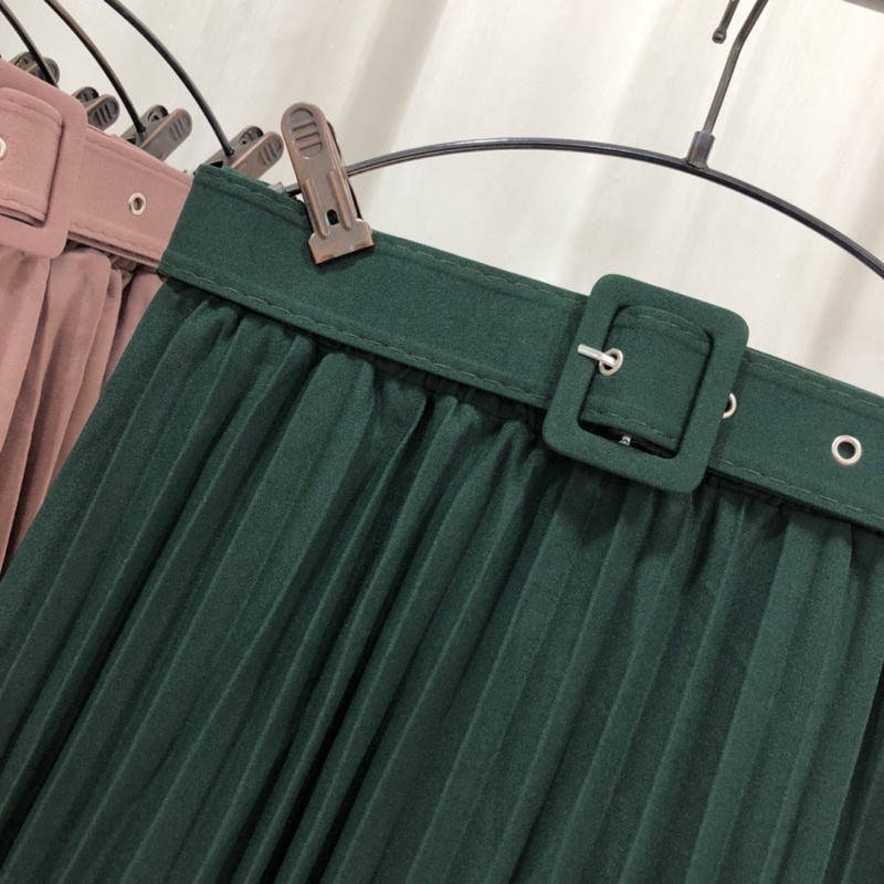 Chân Váy Xếp Ly Kèm Đai