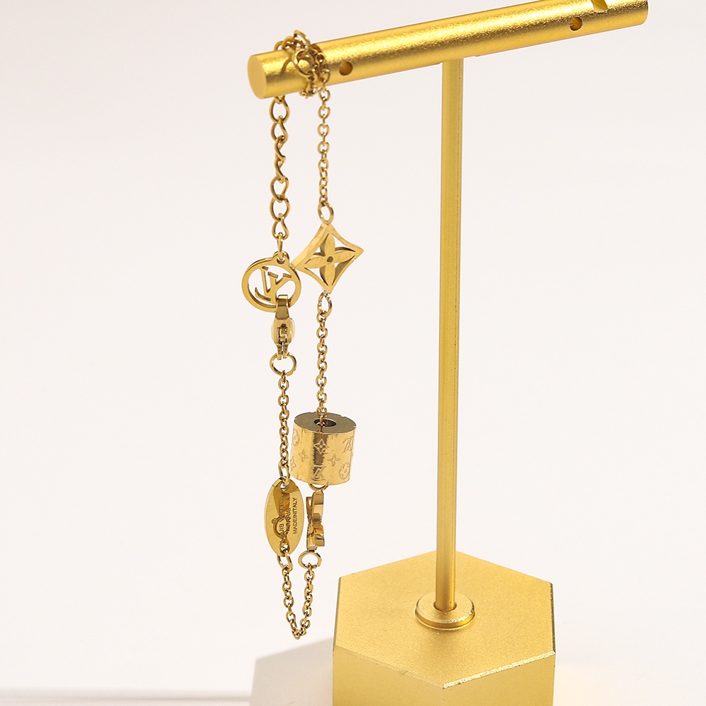 Vòng Tay Louis Vuitton Bằng Thép Titan Họa Tiết LV Monogram