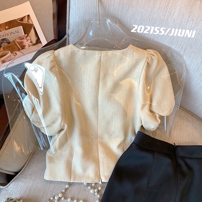 Bộ áo đính nơ + chân váy ngắn thời trang xuân hè 2022 cho nữ có bán lẻ