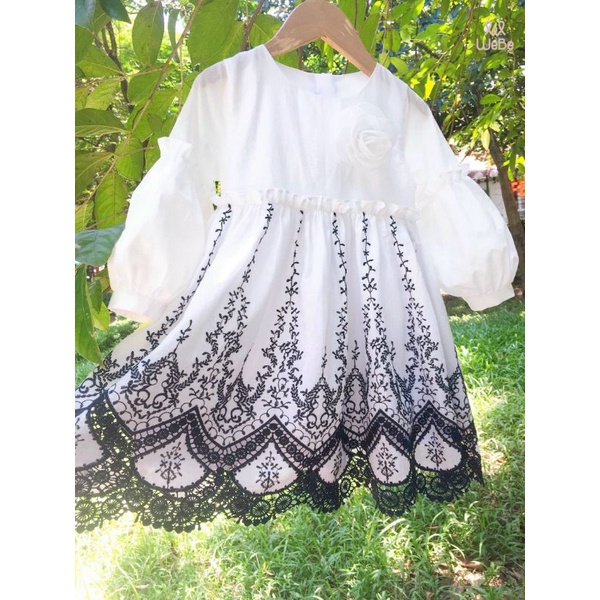 Đầm váy thêu hoa cao cấp bé gái haivanco dài tay vải Kate nhập mềm mại 12 đến 35 kg mềm mại và thoáng mát đi học đi chơi