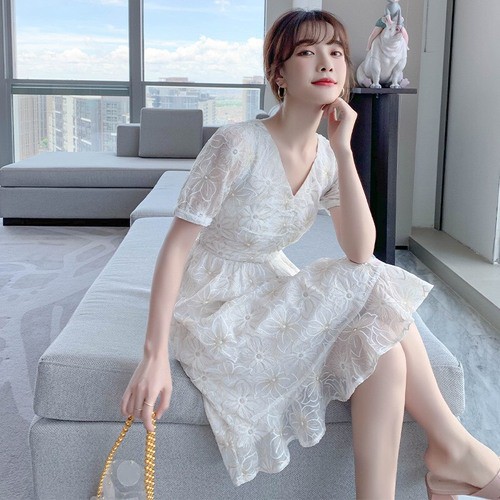 Đầm Hoa Thiết Kế Dáng Xòe Độc Đáo 🍁 𝓜𝓪̂̃𝓾 𝓗𝓞𝓣 🍁 Mang Phong Cách Thanh Lịch, Mới Lạ Dành Cho Nữ 2021 | BigBuy360 - bigbuy360.vn