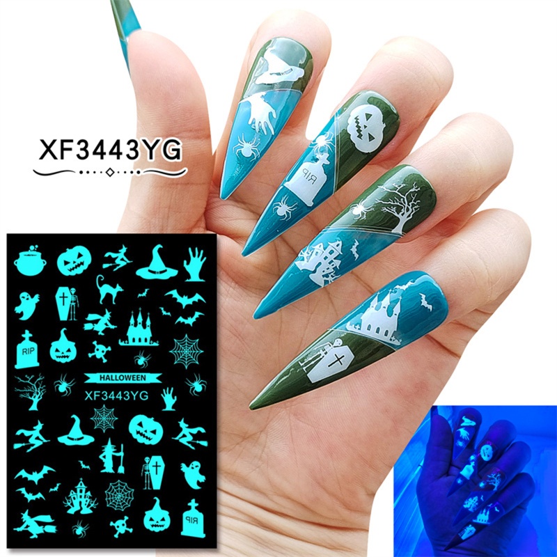 Set 12 Tấm Hình Dán Móng Tay Dạ Quang Chủ Đề Halloween Độc Đáo