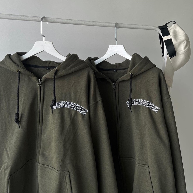 Áo Khoác Form Rộng Xanh Rêu Chữ Thêu Thisneverthat 2t clothes