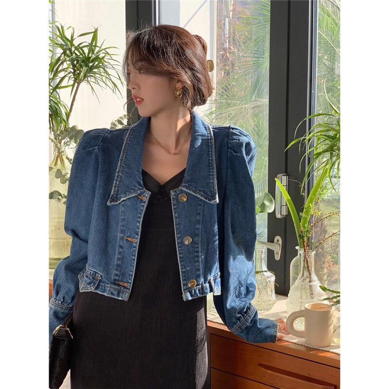 Áo khoác denim tay bồng cổ điển