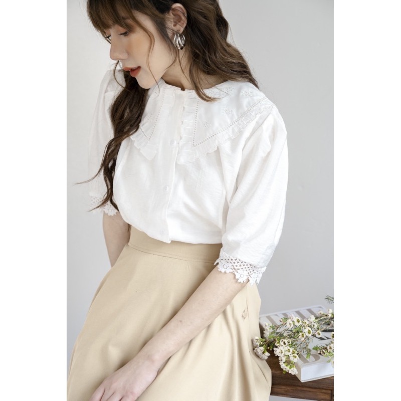 [Mã WASKT304 giảm 15% tối đa 30K đơn 99K] Sơ mi cổ ren bản to | BigBuy360 - bigbuy360.vn