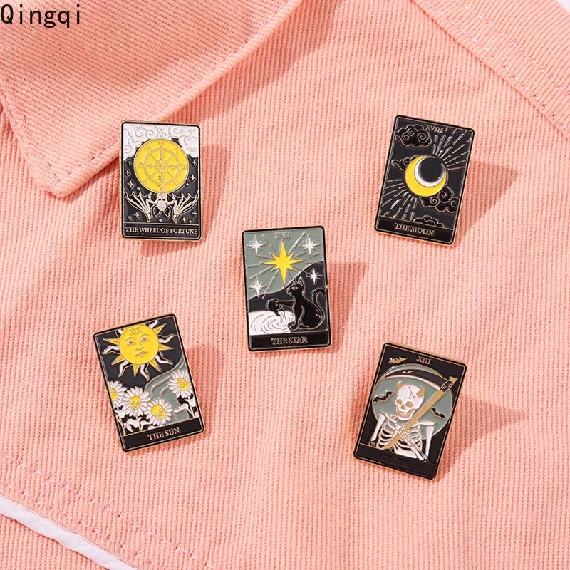 Ghim cài áo Miss Zoe nhiều kiểu dáng hoạt hình phong cách punk