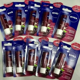 Son dưỡng môi NIVEA Blackberry