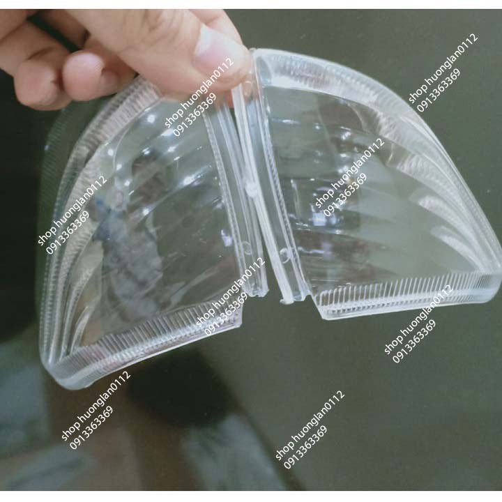 Nắp hậu xi nhan trắng xe máy Wave nhỏ