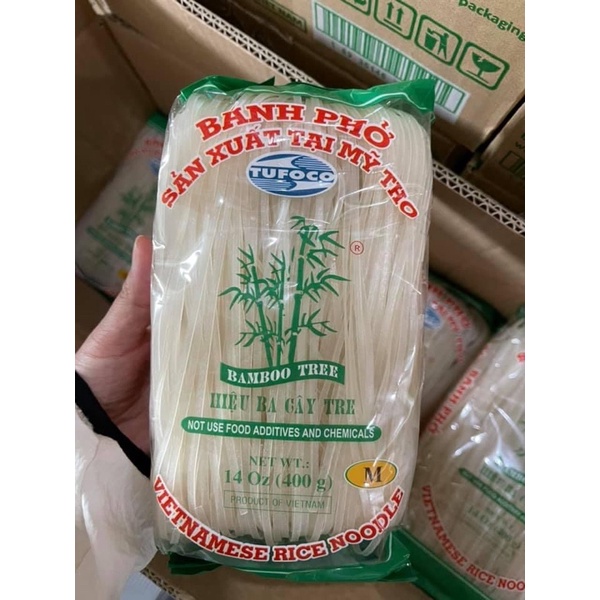 Bánh phở Mỹ Tho 400g,sz 5mm. thơm bùi bùi của gạo, dẻo , mềm . không hàn the, hoá chất , chất tẩy trắng.