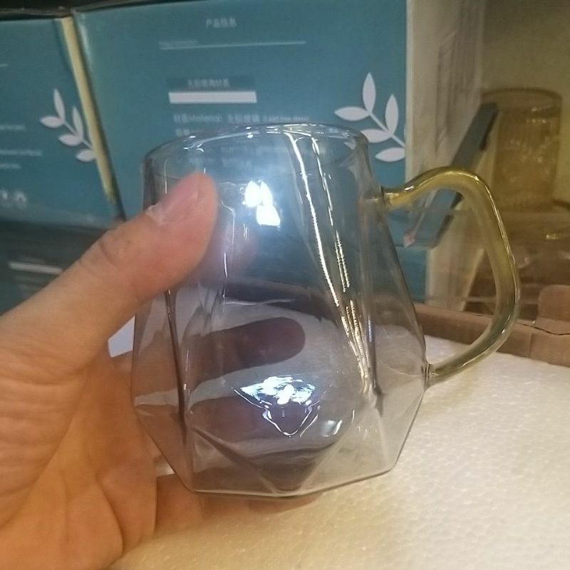 [ kèm ảnh thật ] Bộ bình 6 cốc thủy tinh chịu nhiệt ánh vàng,bạc . Bộ bình thủy tinh đựng nước