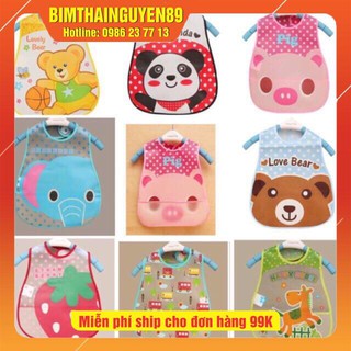 Yếm nhựa có máng