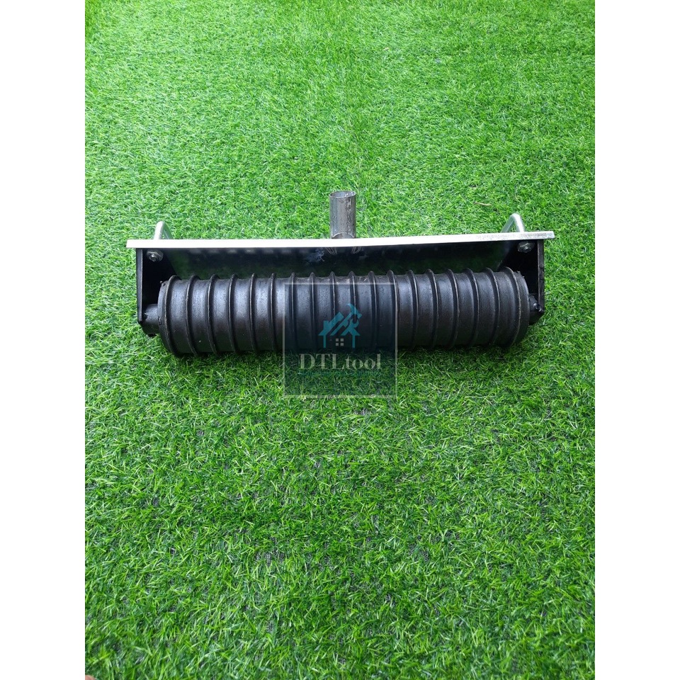 Rulo, Con lăn tạo nhám Dọc, dài 45cm. Chống trơn trượt mặt bê tông