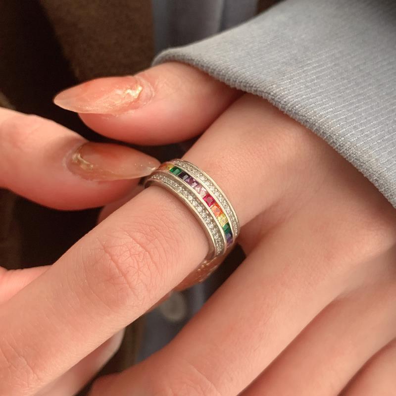 Nhẫn Đính Đá Zircon Màu Cầu Vồng Sang Trọng Thời Trang Cao Cấp Cho Nữ