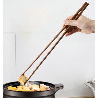 1 đôi đũa xào Trường Sơn loại dài chuyên dùng xào nấu- gỗ mịn không hôi chống nấm mốc