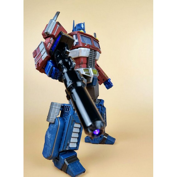 Mô hình Optimus Prime MPP10