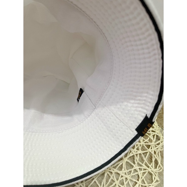 MŨ BUCKET TAI BÈO VIỀN ĐEN ĐẸP