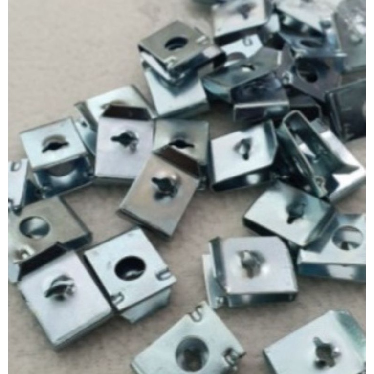 Pát kẹp xoắn 5 ly bắt dàn áo nhựa xe máy honda, Yamaha , kẹp nhựa xe DREAM WAVE và nhiều dòng xe khác lắp chung sp này