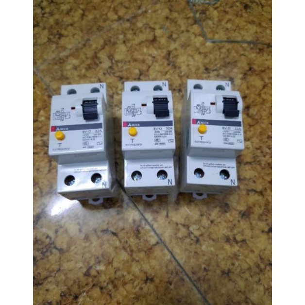 Aptomat Chống Giật 2 Pha Misubishi C32A