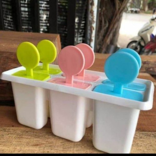 Khuôn Kem 6 Que Nhựa Màu Ngẫu Nhiên