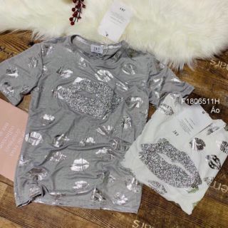 Áo thun giấy họa tiết môi from rộng QC!