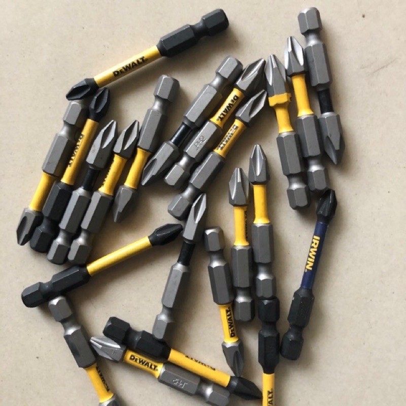 Mũi vít ph2 dewalt dài 5-7cm