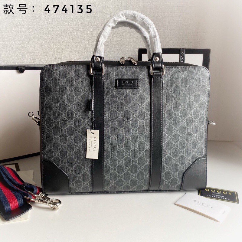 Cặp thời trang na GUCCI = GC thời trang da thật cao cấp, thiết kế sách tay hoặc đeo cực tiện lợi.