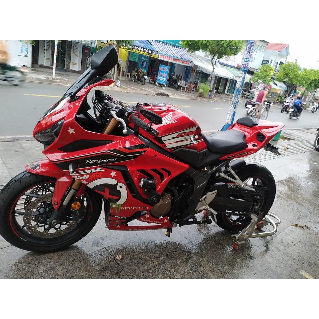 Yên đuôi vuốt nhọn cho Honda CBR650R