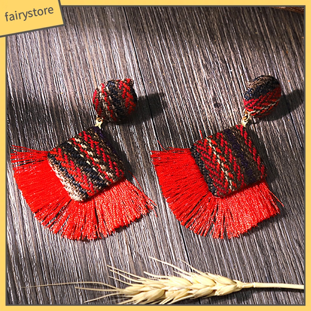 Bông tai dáng dài tạo hình độc đáo thời trang cho nữ