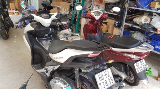 Tay dắt logo Yamaha bằng thép 6 li bản ngắn Trung gắn NVX V1 Không Gân chịu lực