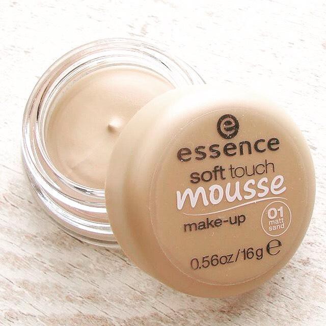 KEM PHẤN TƯƠI ESSENCE MOUSSE MAKE UP - ĐỨC