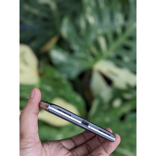 Điện thoại BlackBerry PassPort nguyên bản