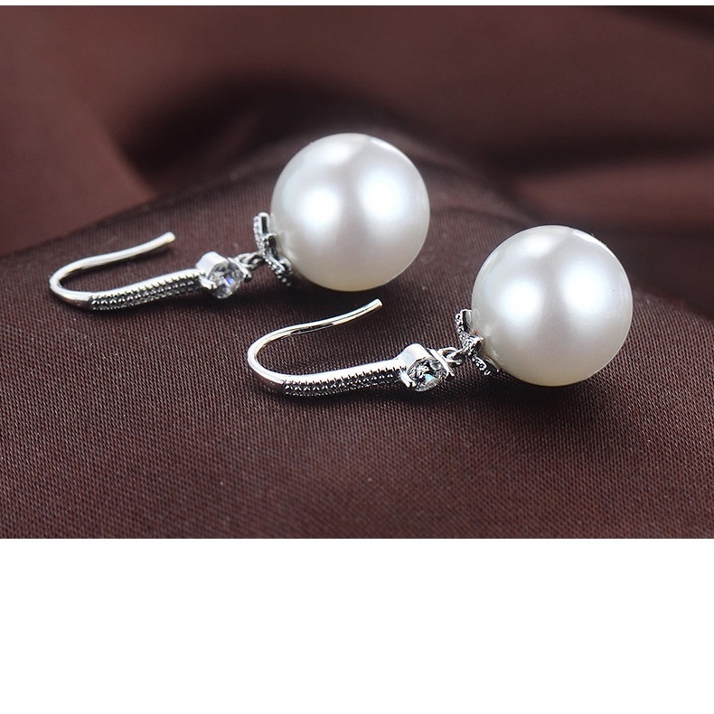 khuyên tai bạc nữ đính hạt trai, chất liệu bạc ta không rỉ