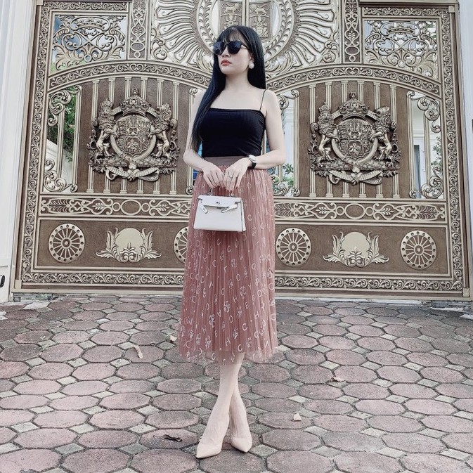 Chân Váy Xếp Ly Dáng Dài Họa Tiết Độc Đáo 2 Lớp Cao Cấp Freeship, Chân váy Voan Dài Thời Trang Đi Biển 2 Màu Mới 2021 | BigBuy360 - bigbuy360.vn