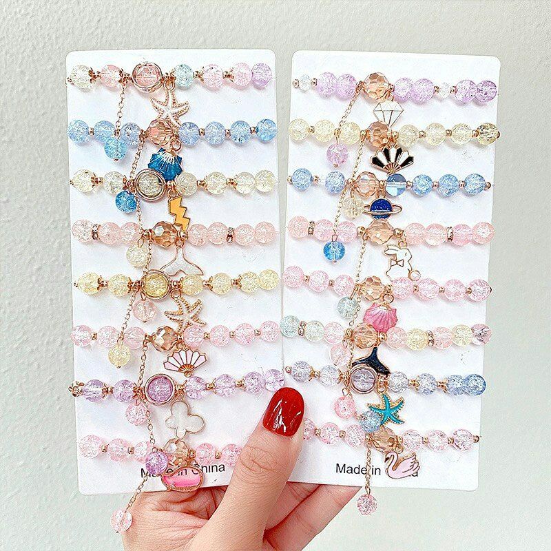 Vòng tay kèm mặt charm đáng yêu cho bé gái