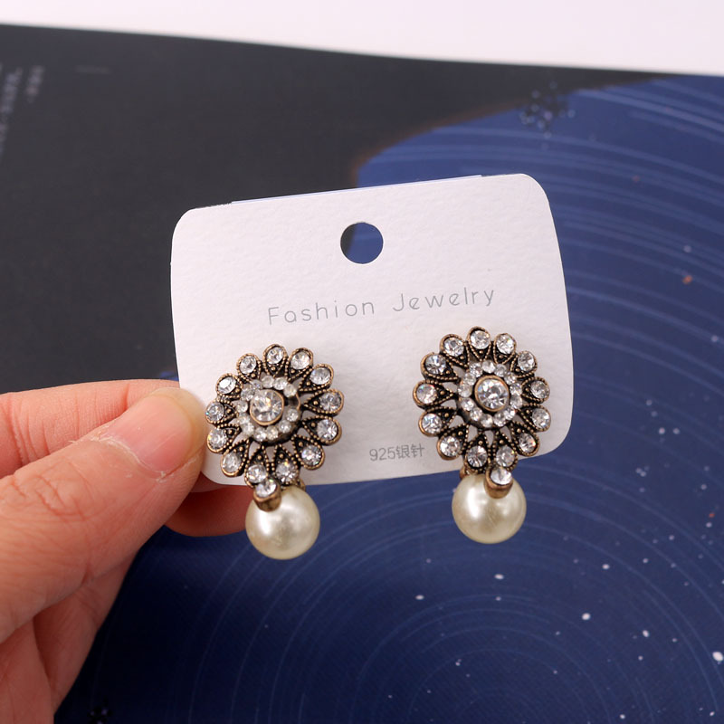 Set 100 Miếng Nhựa Gắn Bông Tai Tiện Lợi