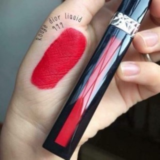 Dior liquid matte 999 💄